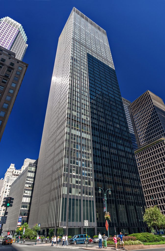 The Union Carbide Building at 270 Park Avenue, photographed 2007